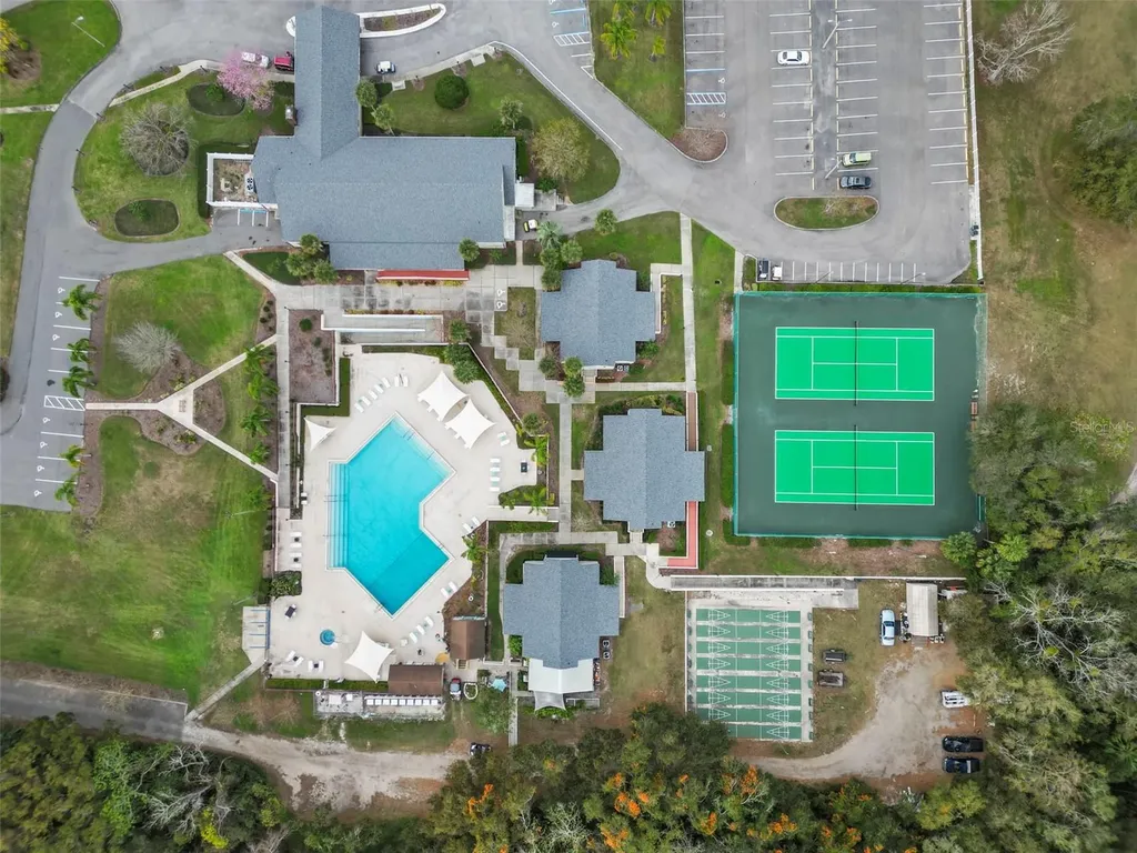 2673 Cayman Circle Zellwood FL 32798