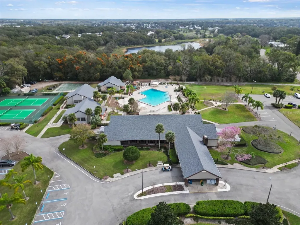 2673 Cayman Circle Zellwood FL 32798