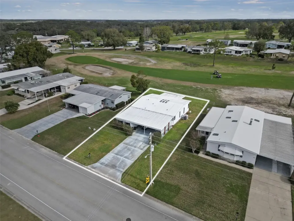 2673 Cayman Circle Zellwood FL 32798