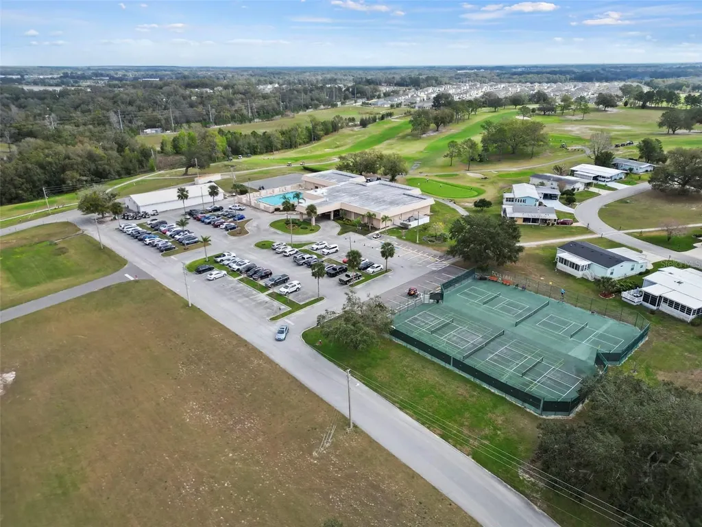 2673 Cayman Circle Zellwood FL 32798