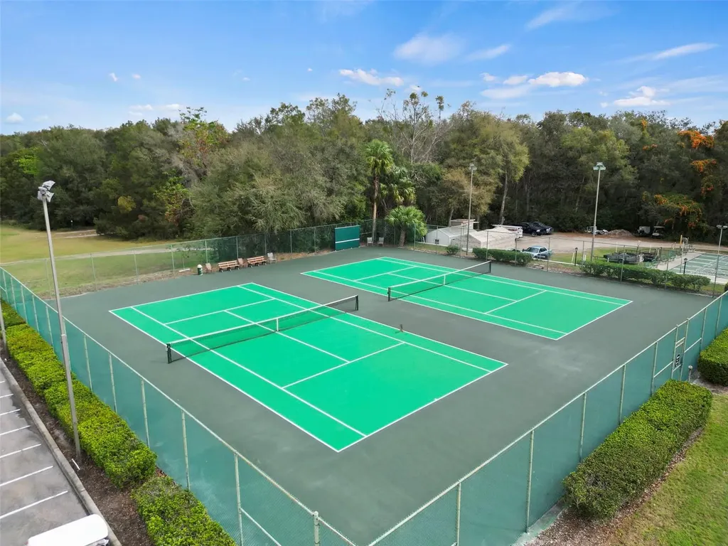 2673 Cayman Circle Zellwood FL 32798