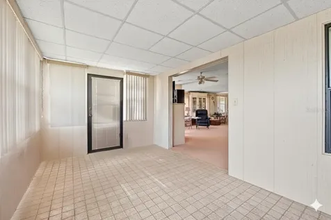 2673 Cayman Circle Zellwood FL 32798