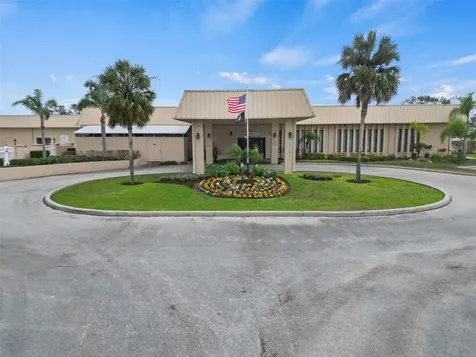 2673 Cayman Circle Zellwood FL 32798