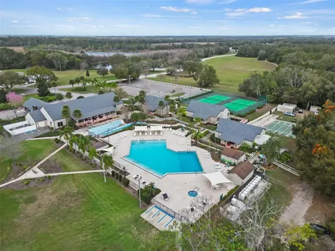 2673 Cayman Circle Zellwood FL 32798