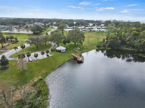 2673 Cayman Circle Zellwood FL 32798