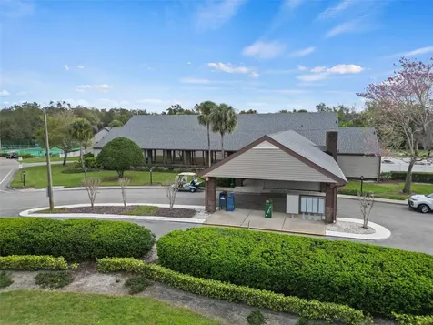 2673 Cayman Circle Zellwood FL 32798