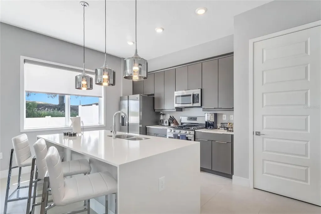 7770 Sandy Ridge Drive Reunion FL 34747