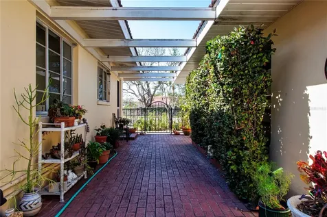 1555 Flower Drive Sarasota FL 34239