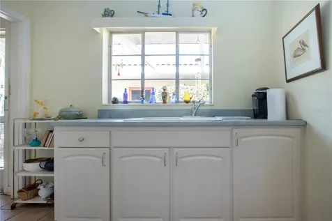 1555 Flower Drive Sarasota FL 34239