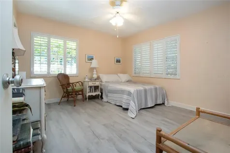 1555 Flower Drive Sarasota FL 34239