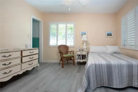 1555 Flower Drive Sarasota FL 34239