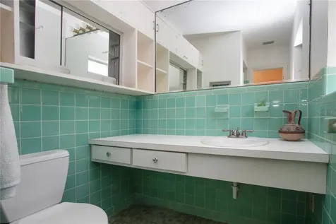 1555 Flower Drive Sarasota FL 34239