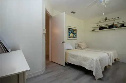 1555 Flower Drive Sarasota FL 34239