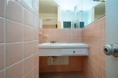 1555 Flower Drive Sarasota FL 34239