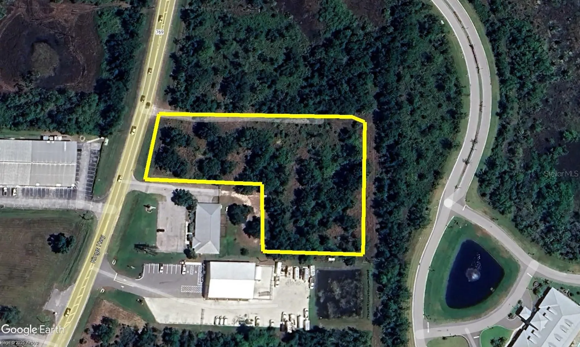 12280 SW County Road 769 Lake Suzy FL 34269