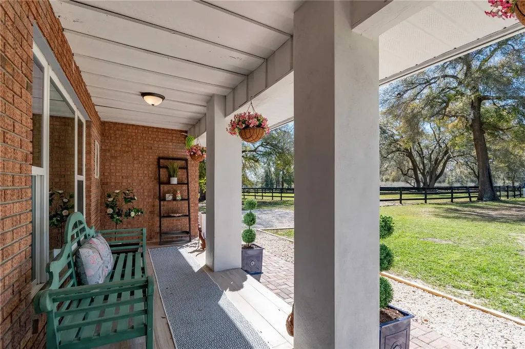 1631 NE 165th Street Citra FL 32113