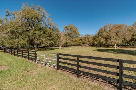1631 NE 165th Street Citra FL 32113