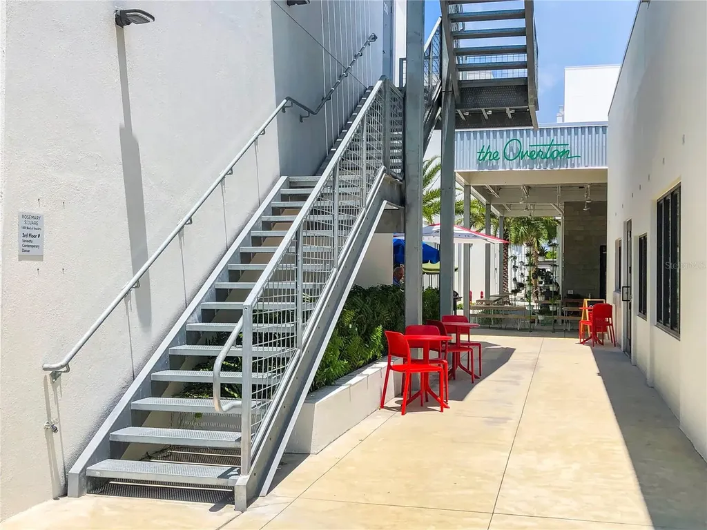 430 Kumquat Court Sarasota FL 34236