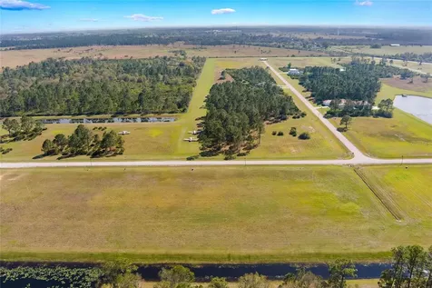 4540 Lindbergh Lot 94 Drive Frostproof FL 33843