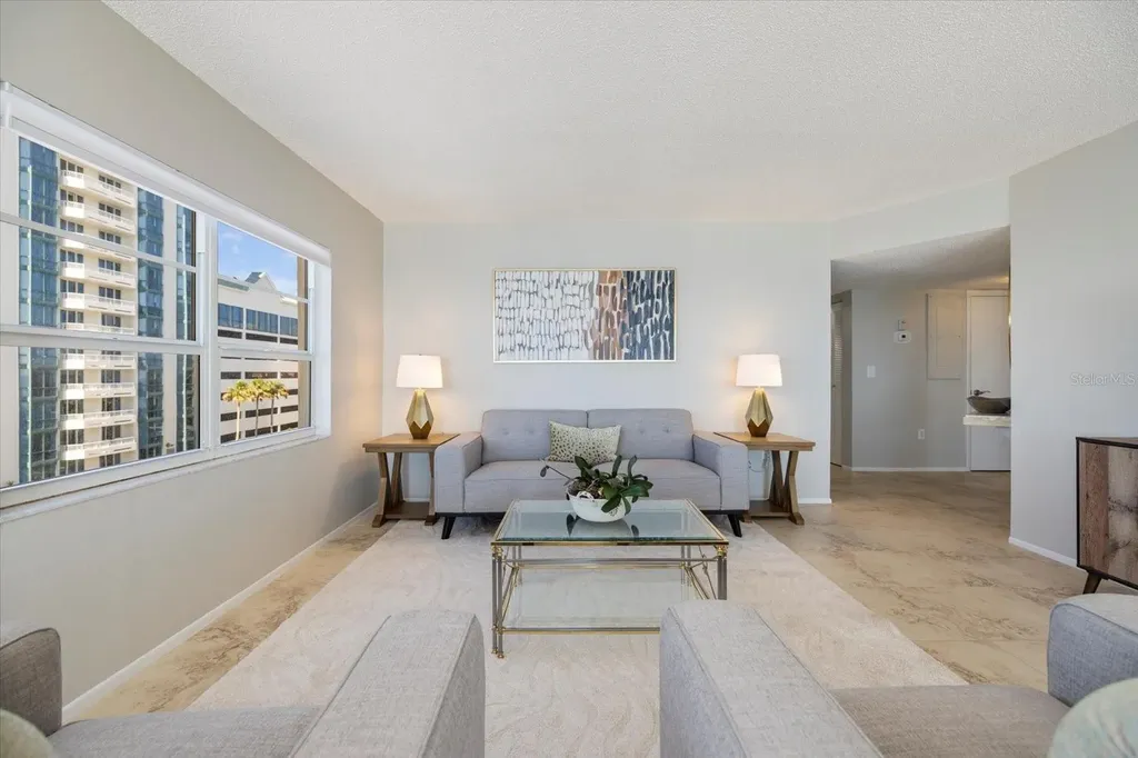 800 Benjamin Franklin Drive Sarasota FL 34236