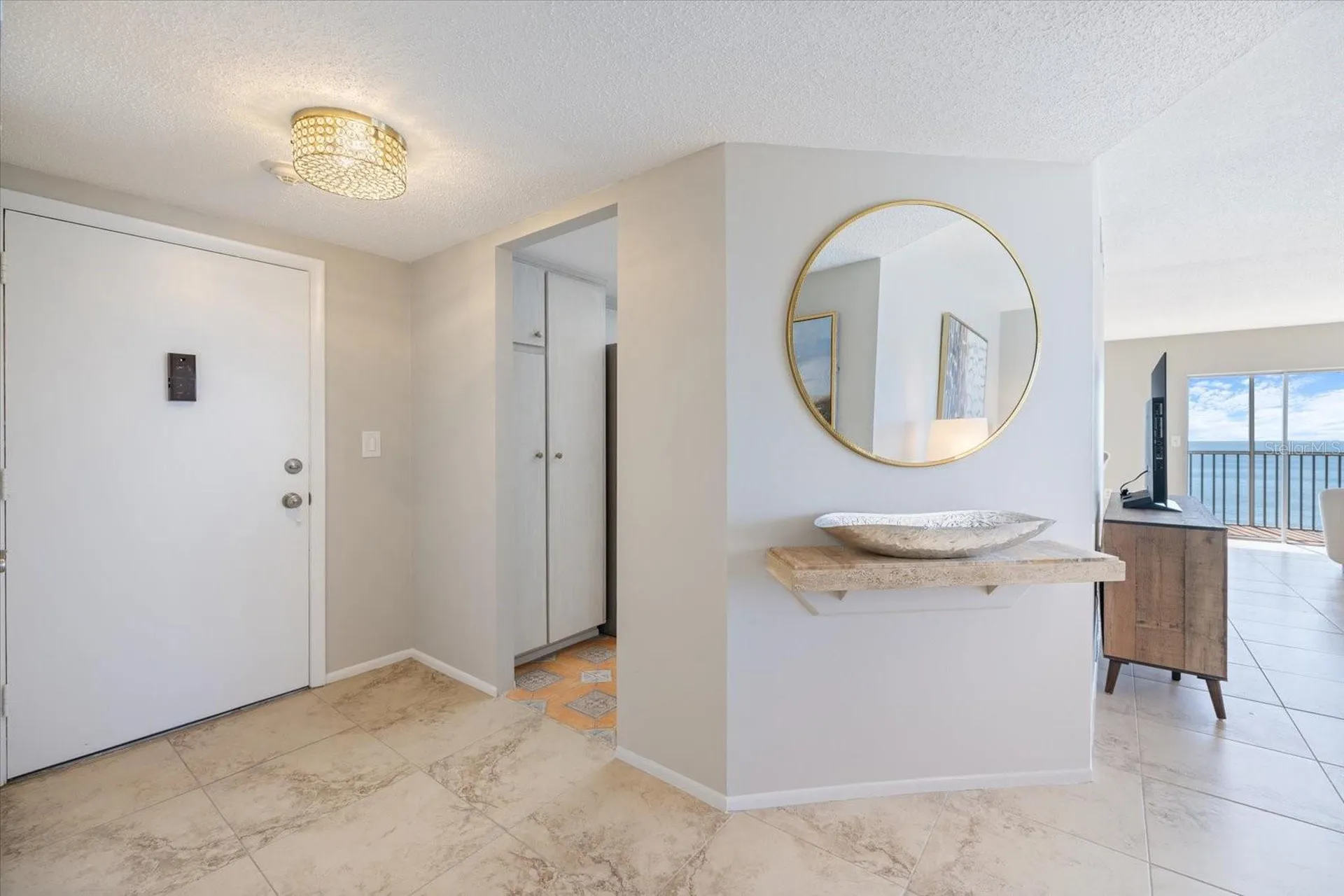 800 Benjamin Franklin Drive Sarasota FL 34236