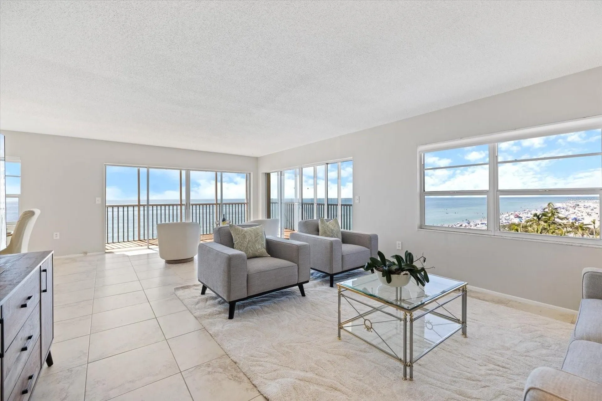 800 Benjamin Franklin Drive Sarasota FL 34236