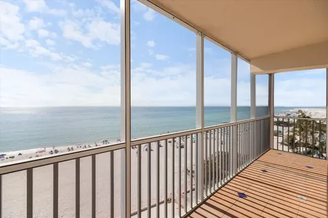 800 Benjamin Franklin Drive Sarasota FL 34236