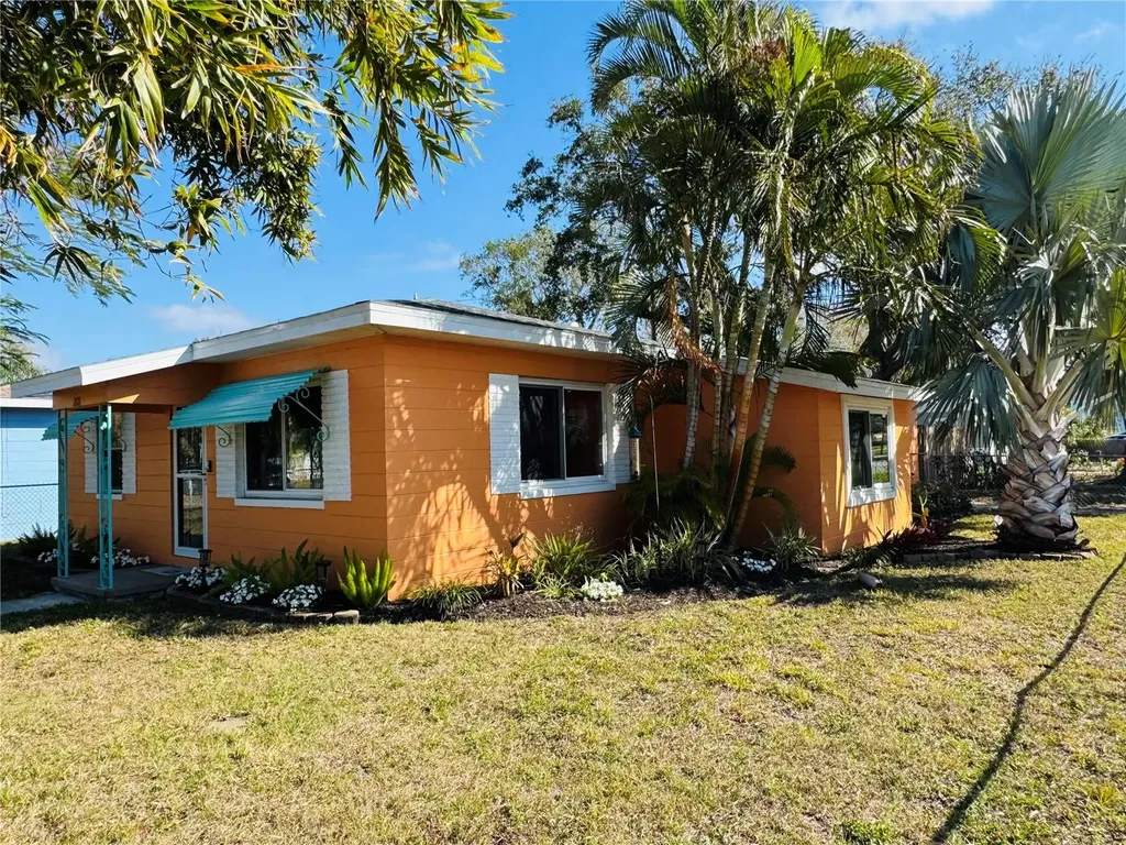 1818 53rd Street S Gulfport FL 33707