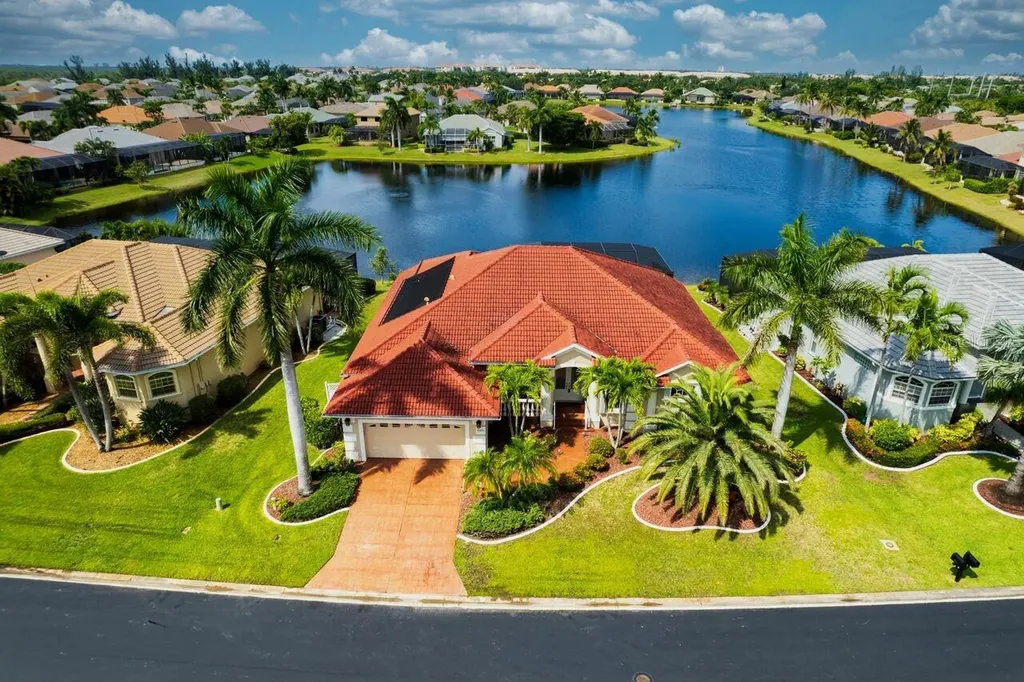 8451 Southwind Bay Circle Fort Myers FL 33908