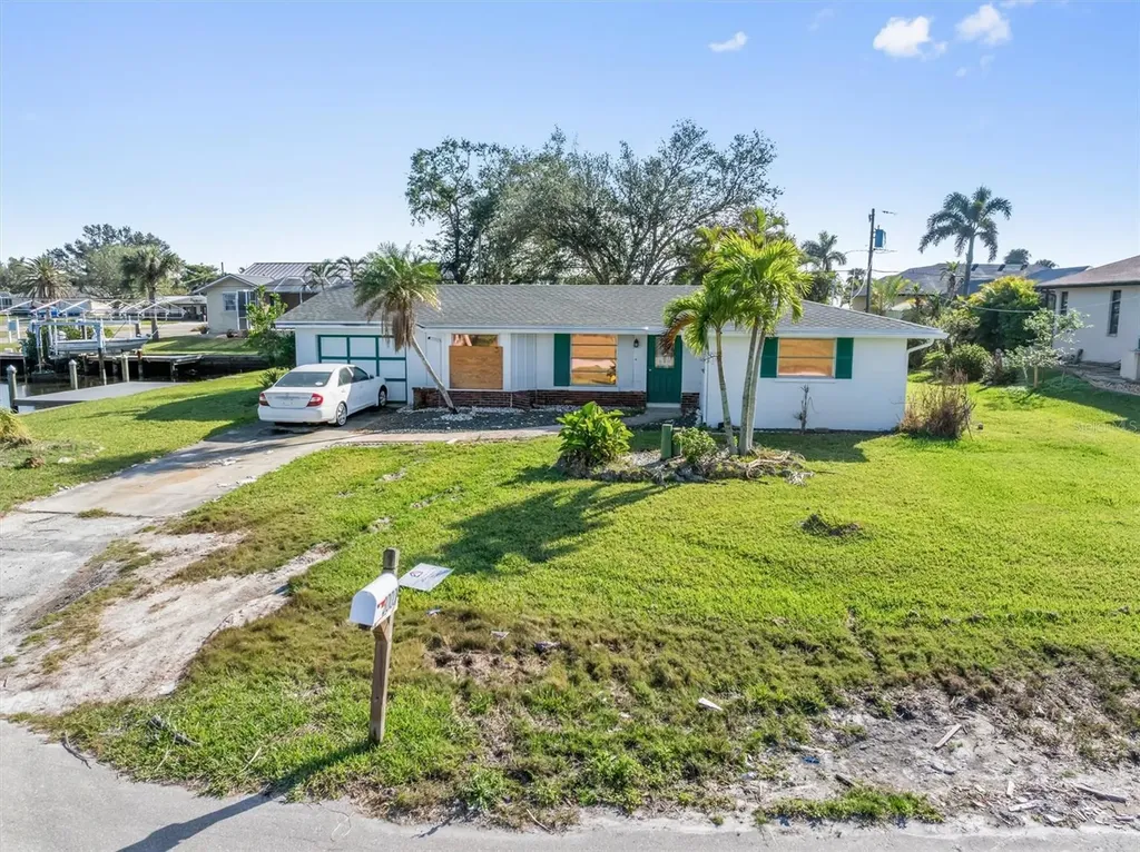 3000 Wisteria Place Punta Gorda FL 33950