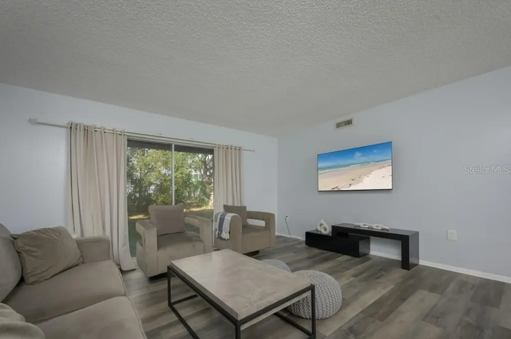 2625 Pine Lake Terrace Sarasota FL 34237