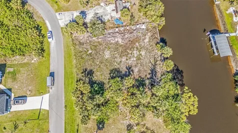 1188 Beekman Circle Port Charlotte FL 33953