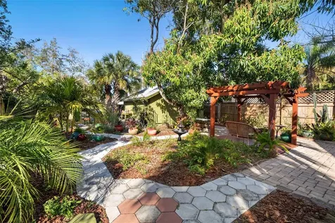123 17th Avenue SE St Petersburg FL 33701
