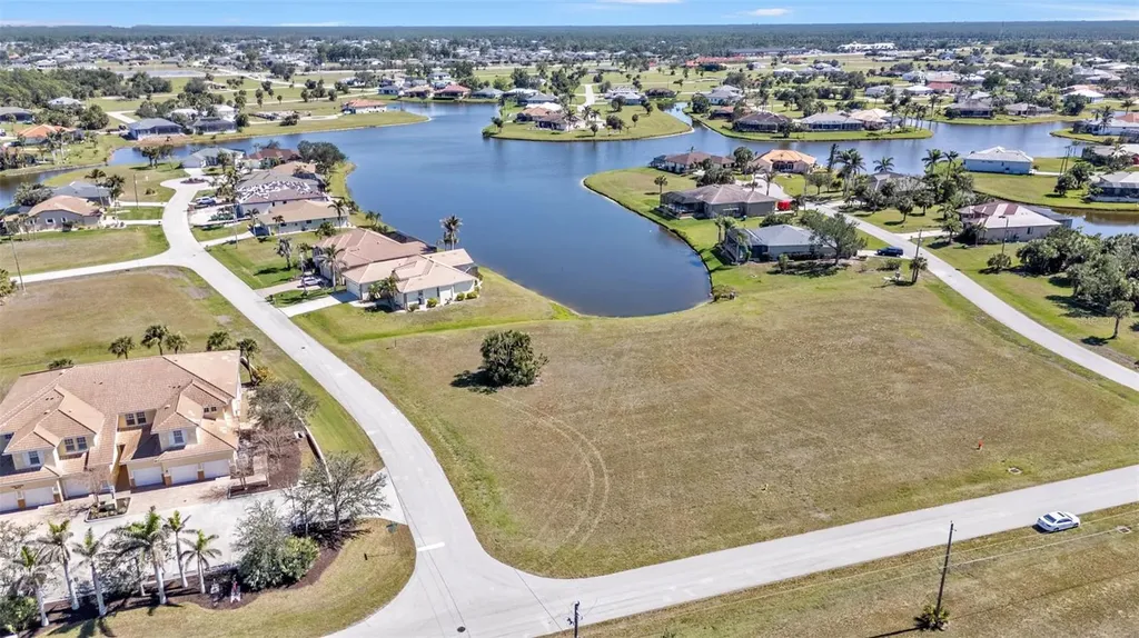 16592 San Edmundo Road Punta Gorda FL 33955