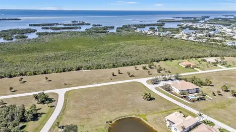 16592 San Edmundo Road Punta Gorda FL 33955