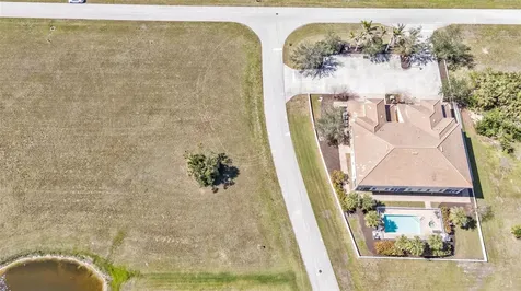 16592 San Edmundo Road Punta Gorda FL 33955
