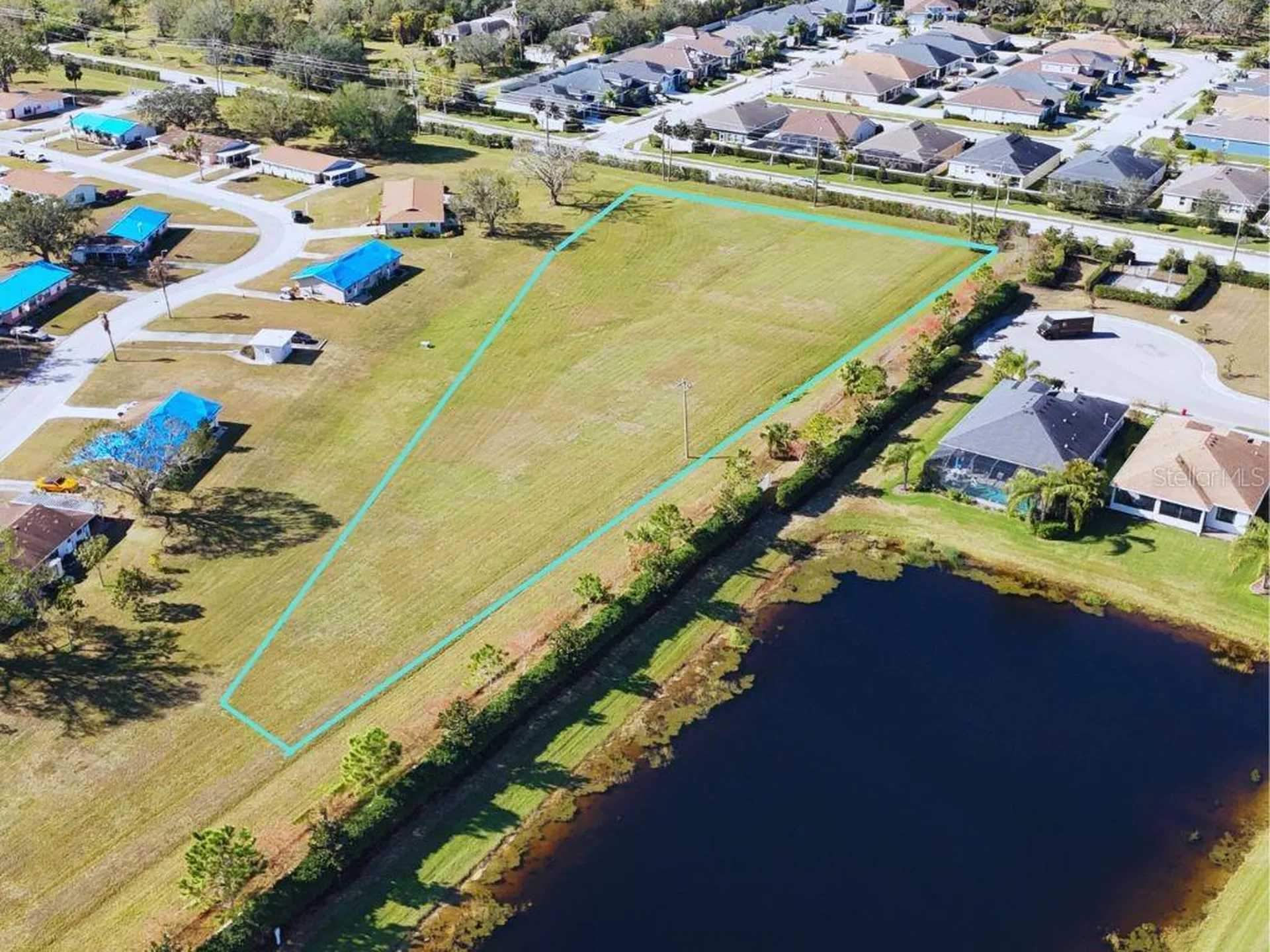 Aurora Boulevard Bradenton FL 34212