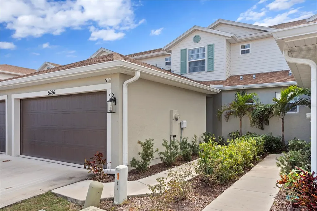 5286 Neil Drive St Petersburg FL 33714