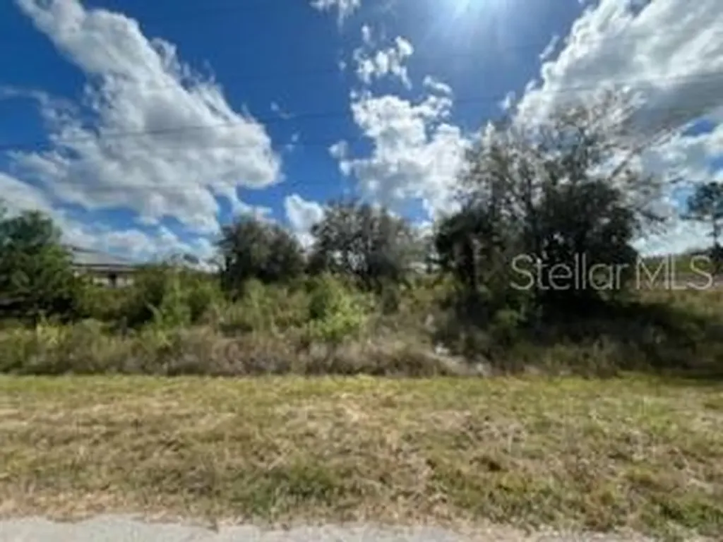 1928 Vesper Court Lehigh Acres FL 33972