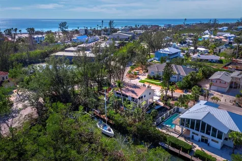 650 Penfield Street Longboat Key FL 34228