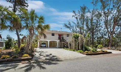650 Penfield Street Longboat Key FL 34228