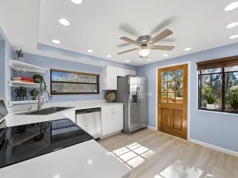 650 Penfield Street Longboat Key FL 34228