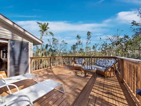 650 Penfield Street Longboat Key FL 34228