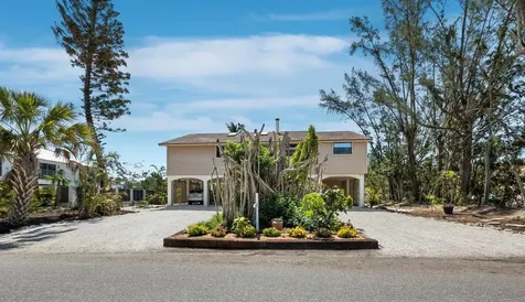 650 Penfield Street Longboat Key FL 34228
