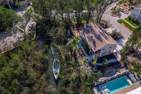 650 Penfield Street Longboat Key FL 34228