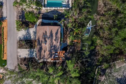 650 Penfield Street Longboat Key FL 34228