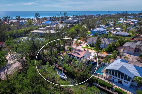 650 Penfield Street Longboat Key FL 34228