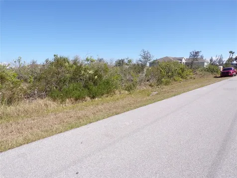 15547 Mccomb Circle Port Charlotte FL 33981