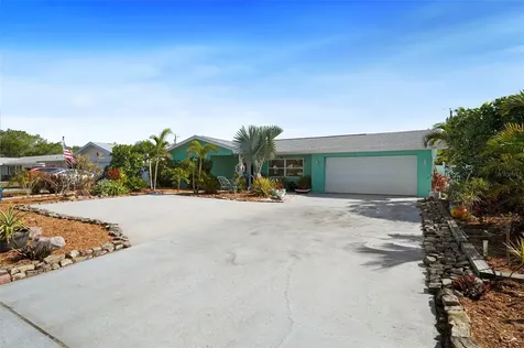 9911 Antilles Drive Seminole FL 33776