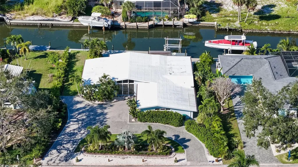 619 Buttonwood Drive Longboat Key FL 34228